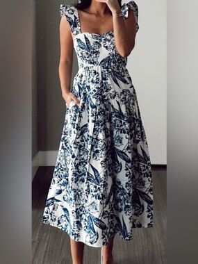Abercrombie Blue Floral Midi Dress XL Cottagecore Smocked Like New